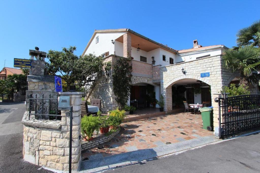 Licul Apartment Rovinj Exteriör bild