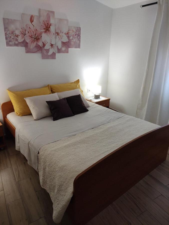 Licul Apartment Rovinj Exteriör bild